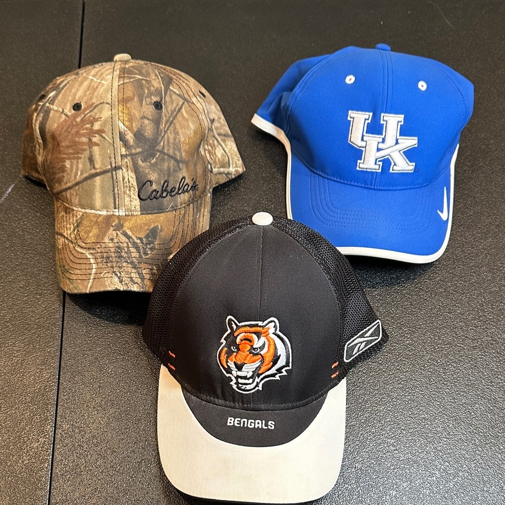 Men’s Ball Cap Hats.